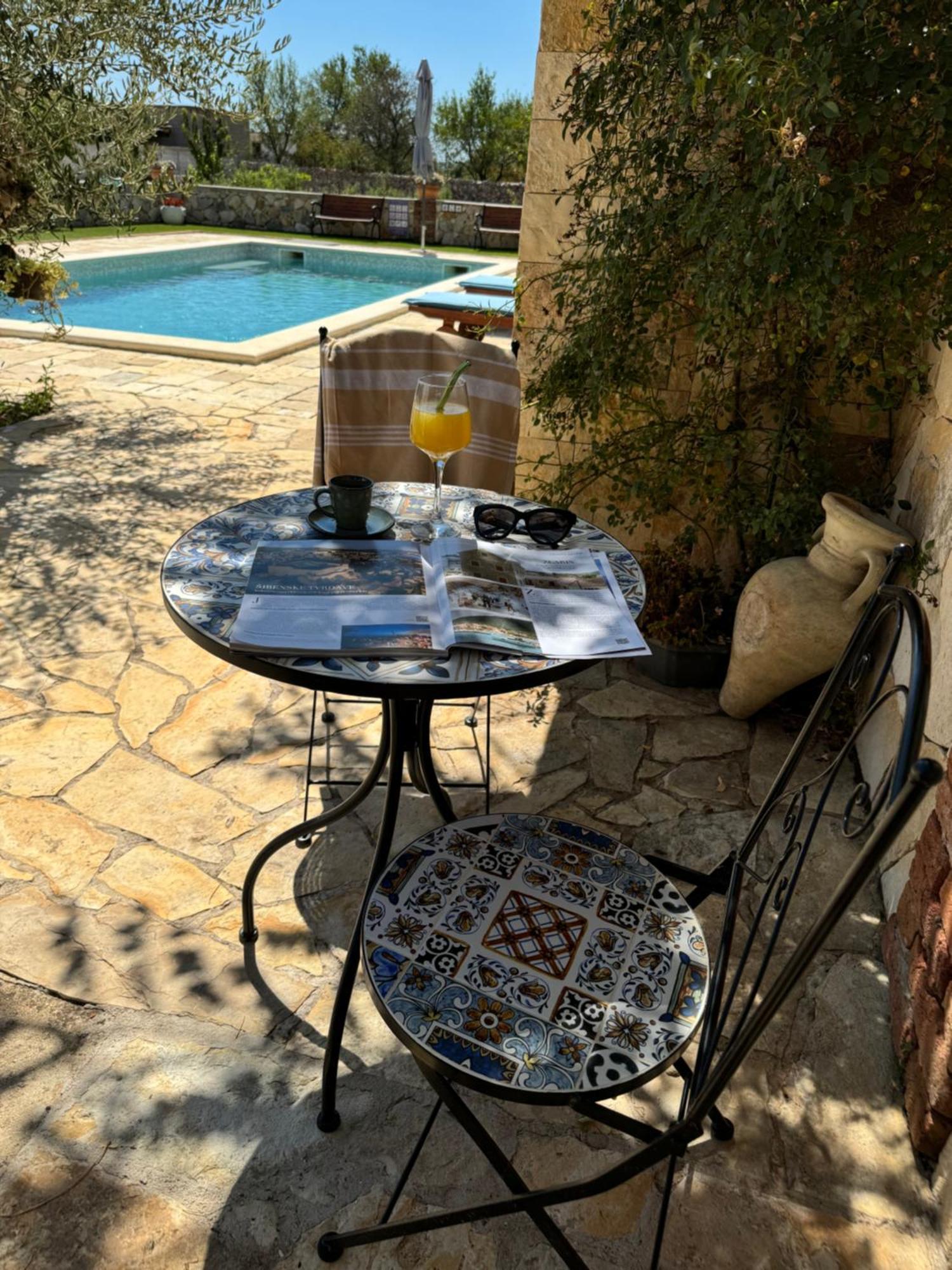 Holiday Home Iva With Pool Sukošan 外观 照片